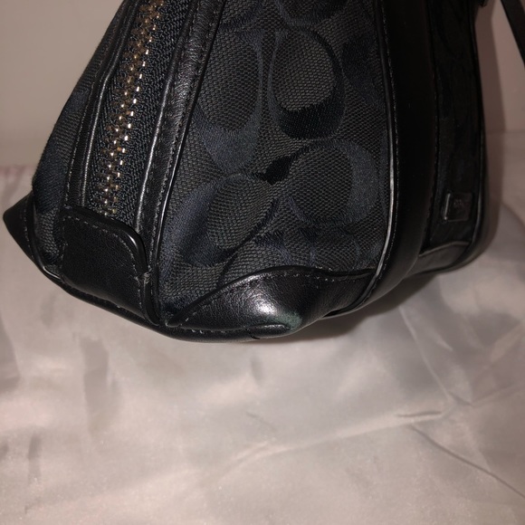 Black Coach purse - Picture 9 of 9